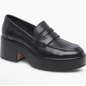 NWOB Dolce Vita Yanni Black Leather Platform Penny Loafers Shoes